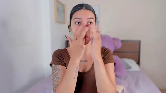 SofiaClarkson online show from 01/11/26, 01:49