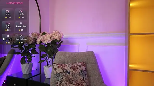 Snapshot of BillieBrownn chatting on 02/28/26, 07:04 BillieBrownn online show from 02/28/26, 07:04