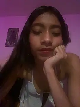 Lamorena Hot online show from 09/18/25, 04:03