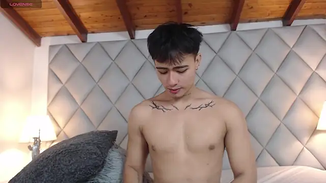 Clement Reyes online show from 09/27/25, 12:54