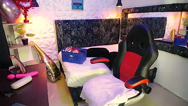 Amy dl online show from 11/18/25, 12:20