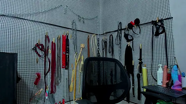 BDSM MEDUZA online show from 03/04/26, 01:55