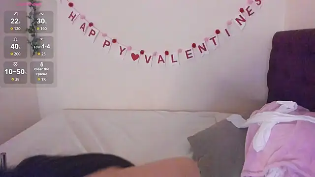 Snapshot of Dulcee_1 chatting on 02/16/26, 11:28 Dulcee 1 online show from 02/16/26, 11:28