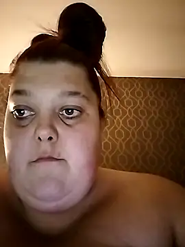 SassyClassyxox online show from 10/14/25, 08:20