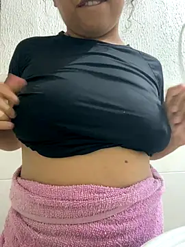 seusegredo    online show from 11/06/25, 06:31