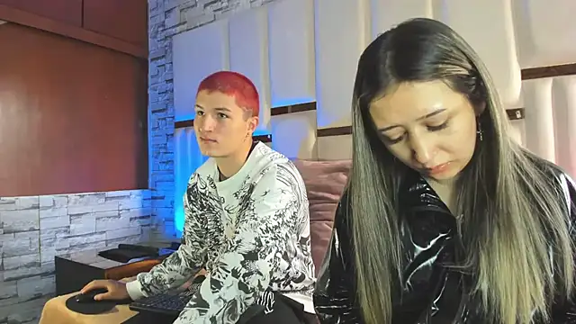 ANLLELOAndANGELA online show from 04/01/26, 03:31