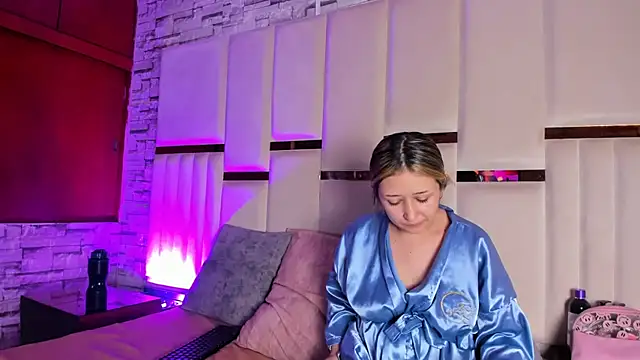 Snapshot of ANLLELOAndANGELA chatting on 07/13/26, 05:49 ANLLELOAndANGELA online show from 07/13/26, 05:49