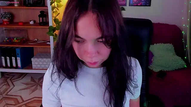 Elise Noir online show from 10/21/25, 04:19