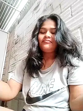 Karin 39 online show from 04/05/26, 03:53