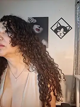 Lina 444 online show from 05/30/26, 12:30