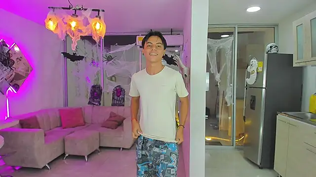 Houseofwarrios online show from 09/25/25, 05:22