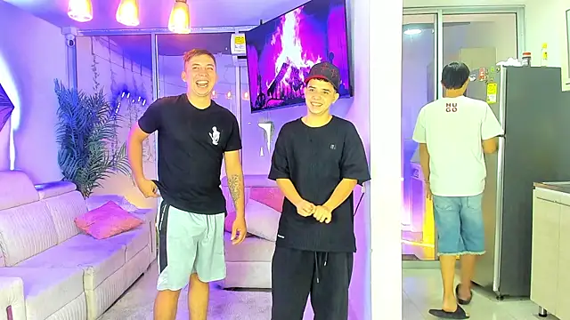 Houseofwarrios online show from 04/14/26, 05:24