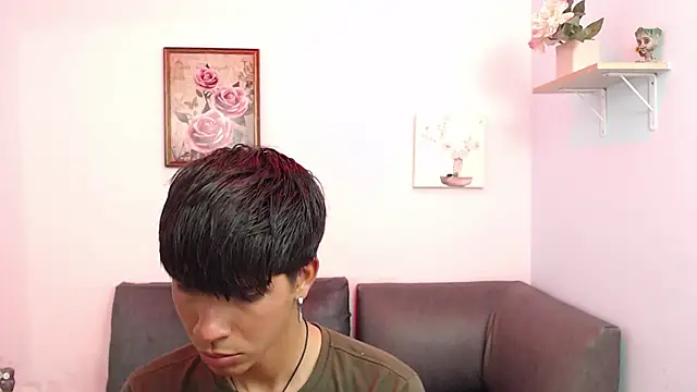 David 925  online show from 10/04/25, 04:43