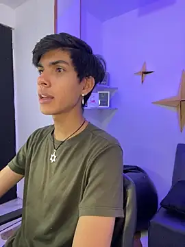 David 925  online show from 12/18/25, 05:35