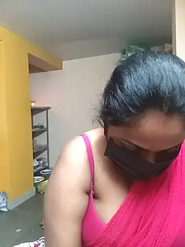 queendivya online show from 02/04/26, 01:22