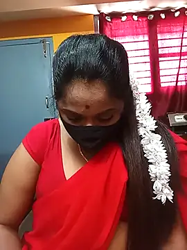 queendivya online show from 03/17/26, 05:11