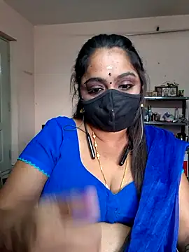 Snapshot of queendivya chatting on 06/27/26, 12:22 queendivya online show from 06/27/26, 12:22