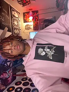 Snapshot of Zayinc chatting on 10/31/25, 01:34 Zayinc online show from 10/31/25, 01:34