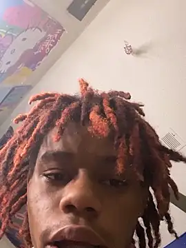 Snapshot of Zayinc chatting on 11/02/25, 03:20 Zayinc online show from 11/02/25, 03:20