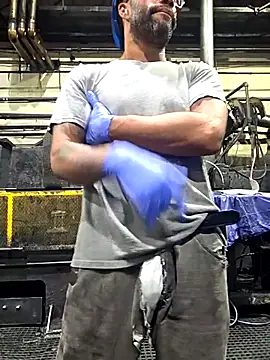 Snapshot of Justahungdad chatting on 10/07/25, 11:18 Justahungdad online show from 10/07/25, 11:18