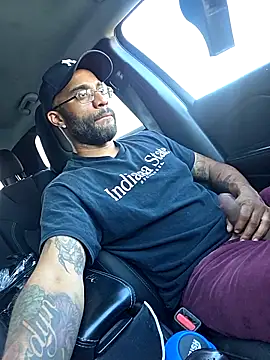 Snapshot of Justahungdad chatting on 10/09/25, 09:35 Justahungdad online show from 10/09/25, 09:35