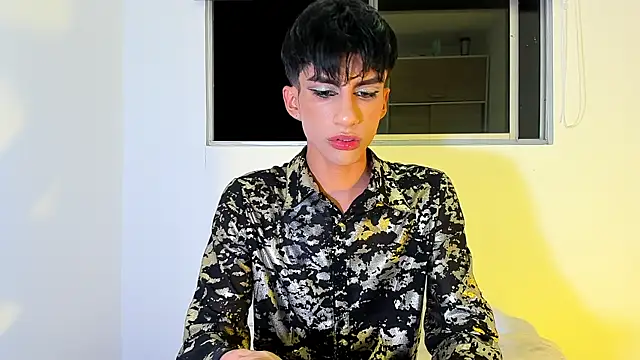 Snapshot of Erick_Velveth chatting on 05/06/26, 04:30 Erick Velveth online show from 05/06/26, 04:30