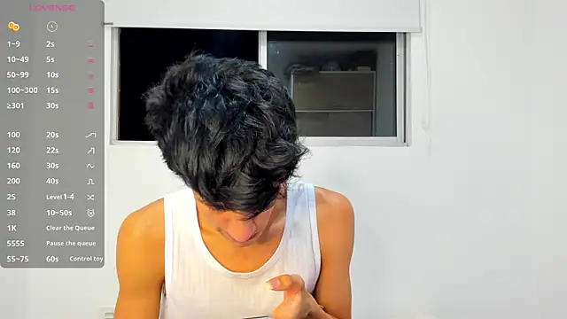 Snapshot of Erick_Velveth chatting on 05/23/26, 05:01 Erick Velveth online show from 05/23/26, 05:01