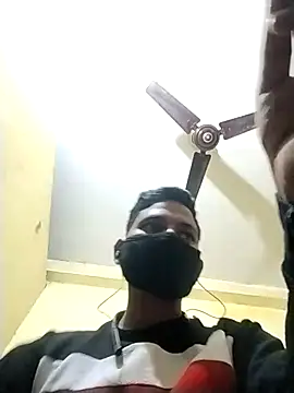 VickyMonster5 online show from 10/28/25, 09:06