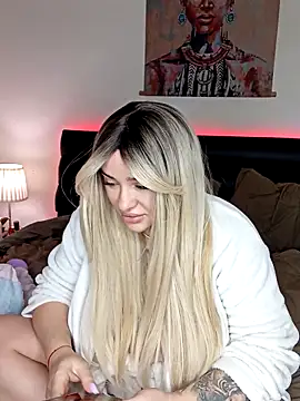 mariabloom9 online show from 12/22/25, 05:48