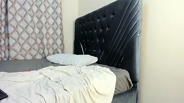 Pretty Ebony Doll online show from 04/26/26, 07:55