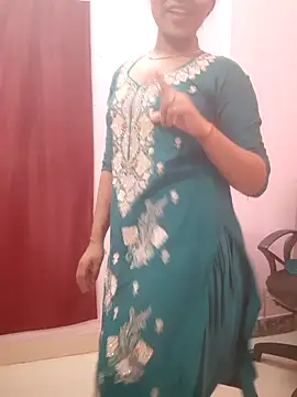 pari rani7 online show from 02/21/26, 04:24