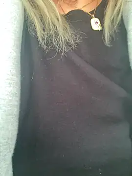 Snapshot of Heidaa chatting on 02/14/26, 08:22 Heidaa online show from 02/14/26, 08:22