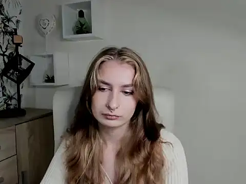 NinaBlond1 online show from 09/29/25, 06:07