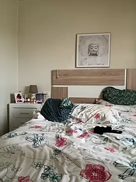 VyC7564 online show from 04/13/26, 08:31