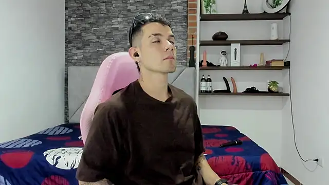 BooyHott  online show from 02/27/26, 07:14