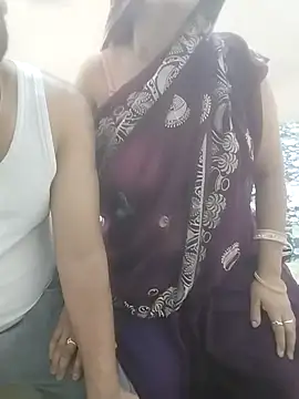 Snapshot of mansi_rawat05 chatting on 10/07/25, 09:28 mansi rawat05 online show from 10/07/25, 09:28