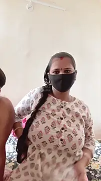 Snapshot of mansi_rawat05 chatting on 10/09/25, 10:24 mansi rawat05 online show from 10/09/25, 10:24