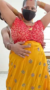 Snapshot of mansi_rawat05 chatting on 10/13/25, 05:51 mansi rawat05 online show from 10/13/25, 05:51