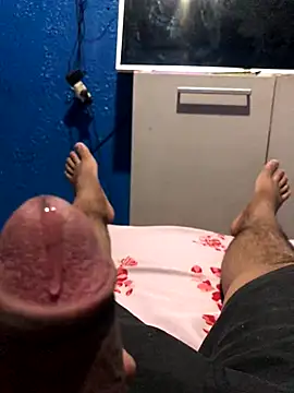 Snapshot of Alangostoso092 chatting on 10/10/25, 02:54 Alangostoso092 online show from 10/10/25, 02:54