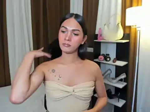 Sedictive Samantha online show from 11/23/25, 04:18