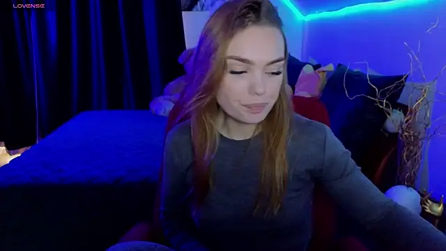 KitsyMoore online show from 11/22/25, 01:10