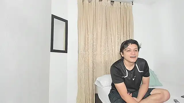 raiderandroxie online show from 01/10/26, 10:14