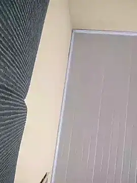 Snapshot of Barbiefox24 chatting on 10/18/25, 09:04 Barbiefox24 online show from 10/18/25, 09:04