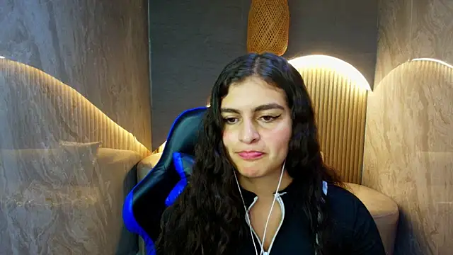 dany r  online show from 11/11/25, 01:33