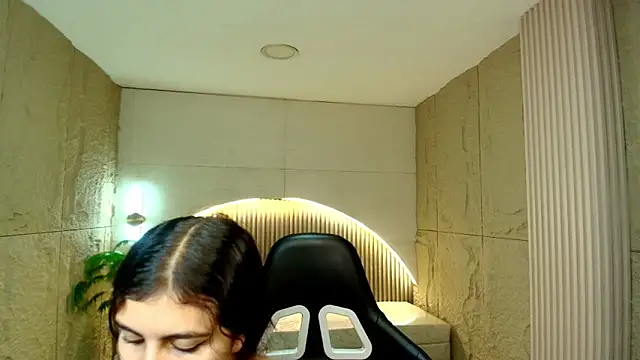 dany r  online show from 03/19/26, 12:53