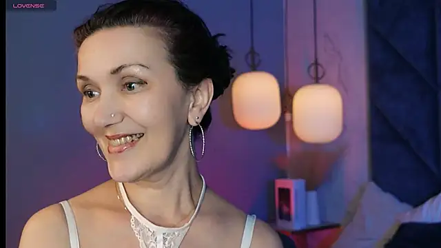 Snapshot of Irene_Marlow chatting on 05/26/26, 07:48 Irene Marlow online show from 05/26/26, 07:48