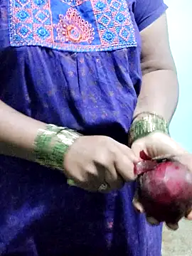 Snapshot of kaminikaa chatting on 09/23/25, 01:08 kaminikaa online show from 09/23/25, 01:08