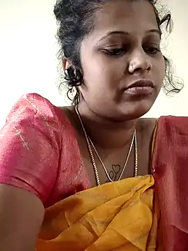 sweetqueen143 online show from 10/18/25, 05:43