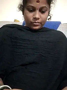 sweetqueen143 online show from 01/10/26, 04:20