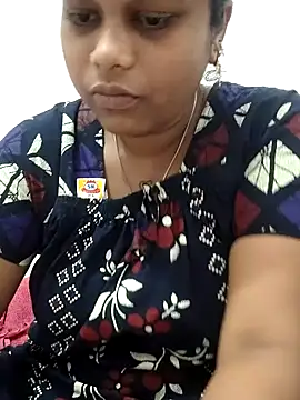 sweetqueen143 online show from 03/02/26, 07:15